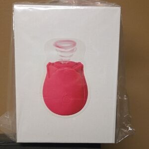 Pink Rose-Shaped Women's Accessory